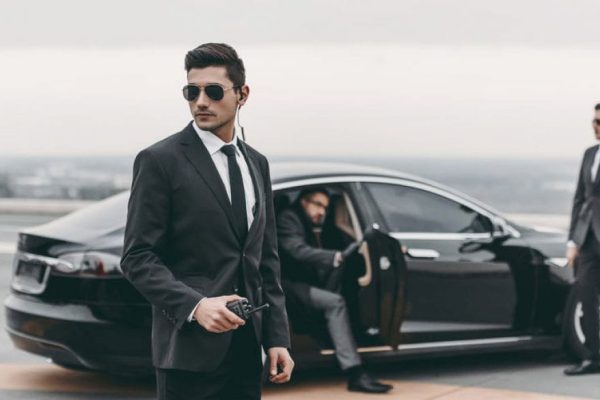 Security Chauffeur in London: Combining Safety with Luxury Travel